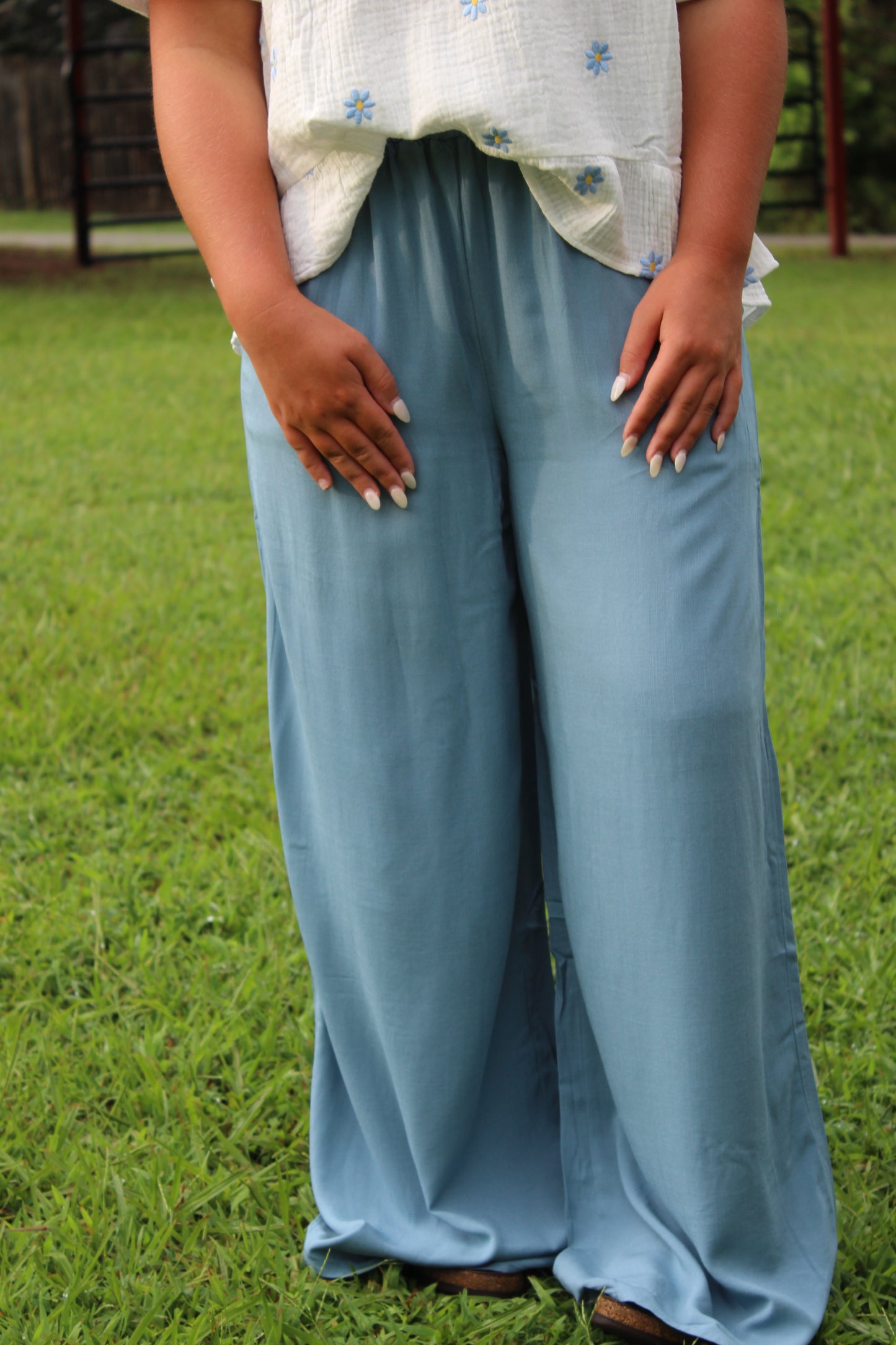 Woven Elastic Band Pants W/ Pockets