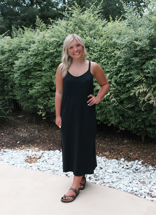 Comfy Casual Midi Dress - Black