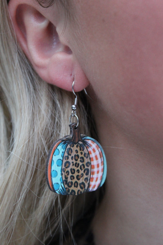 Feelin’ Fallish Pumpkin Earrings