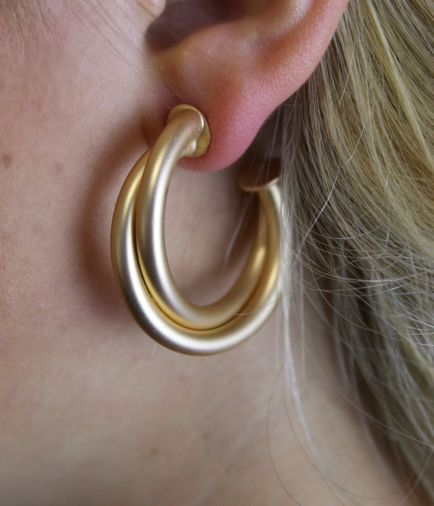 Double Circle Hoop Earrings - Gold